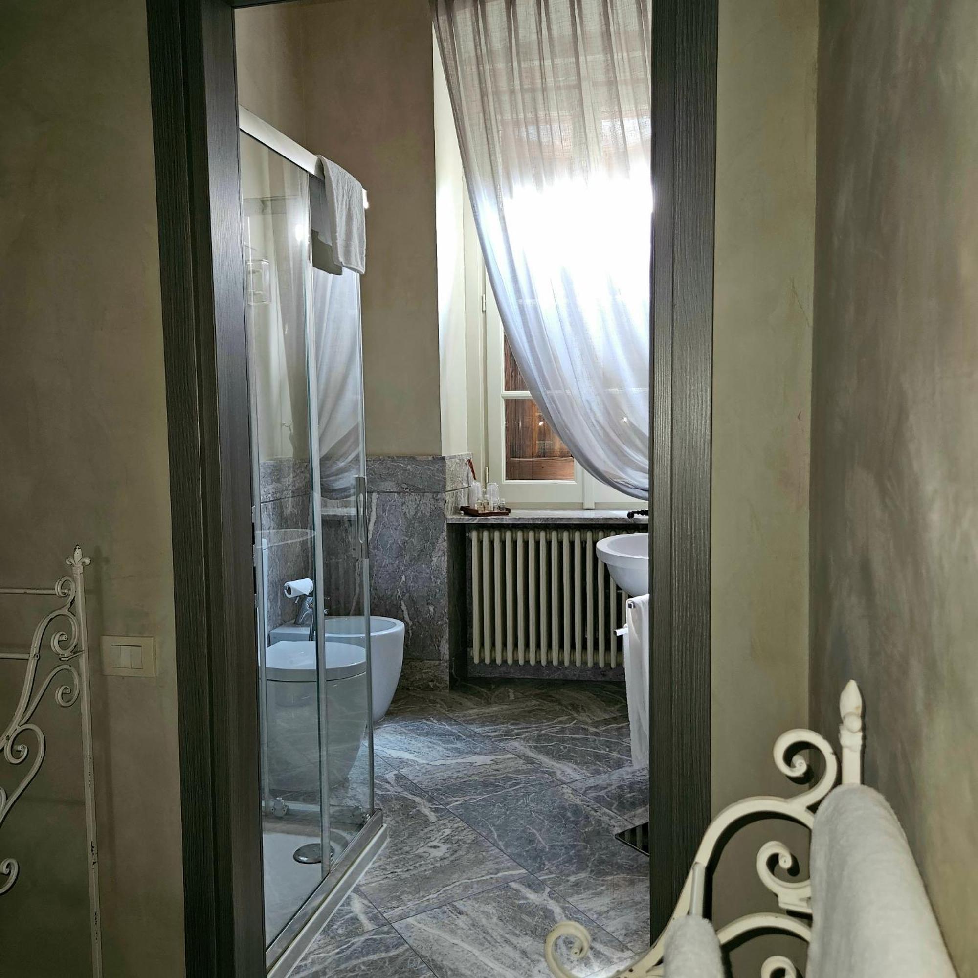 B&B Dimora Delle Donnole Bergamo Alta المظهر الخارجي الصورة